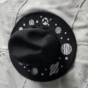 Solar system vegan fedora